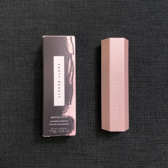 FENTY BEAUTY Champagne Heist Match Stix Cream Stick Highlighter - NWT - Picture 1 of 4